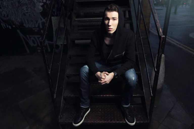 Tom Swoon artist Dj profile image