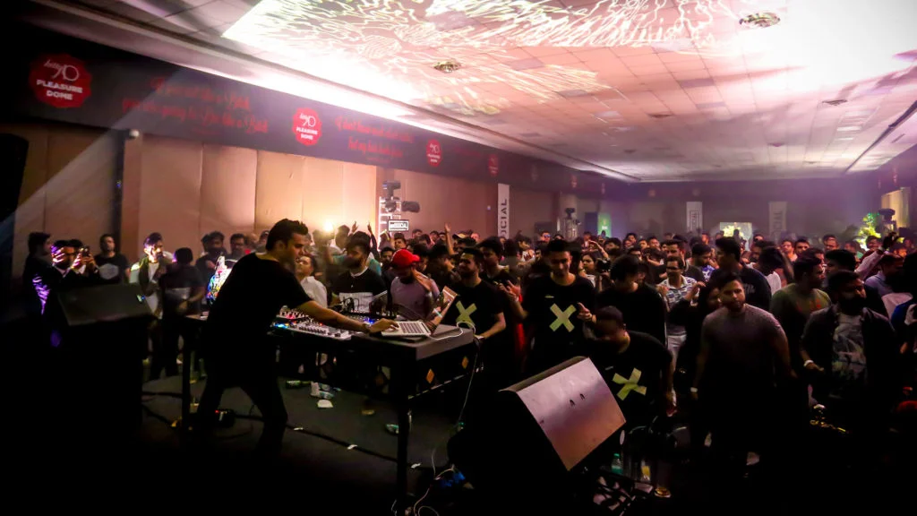 Arjun Vagale Aka Asymetrik Live in Bangalore