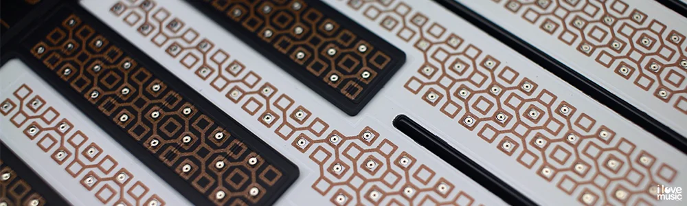 Arturia MicroFreak Capacitive sensors